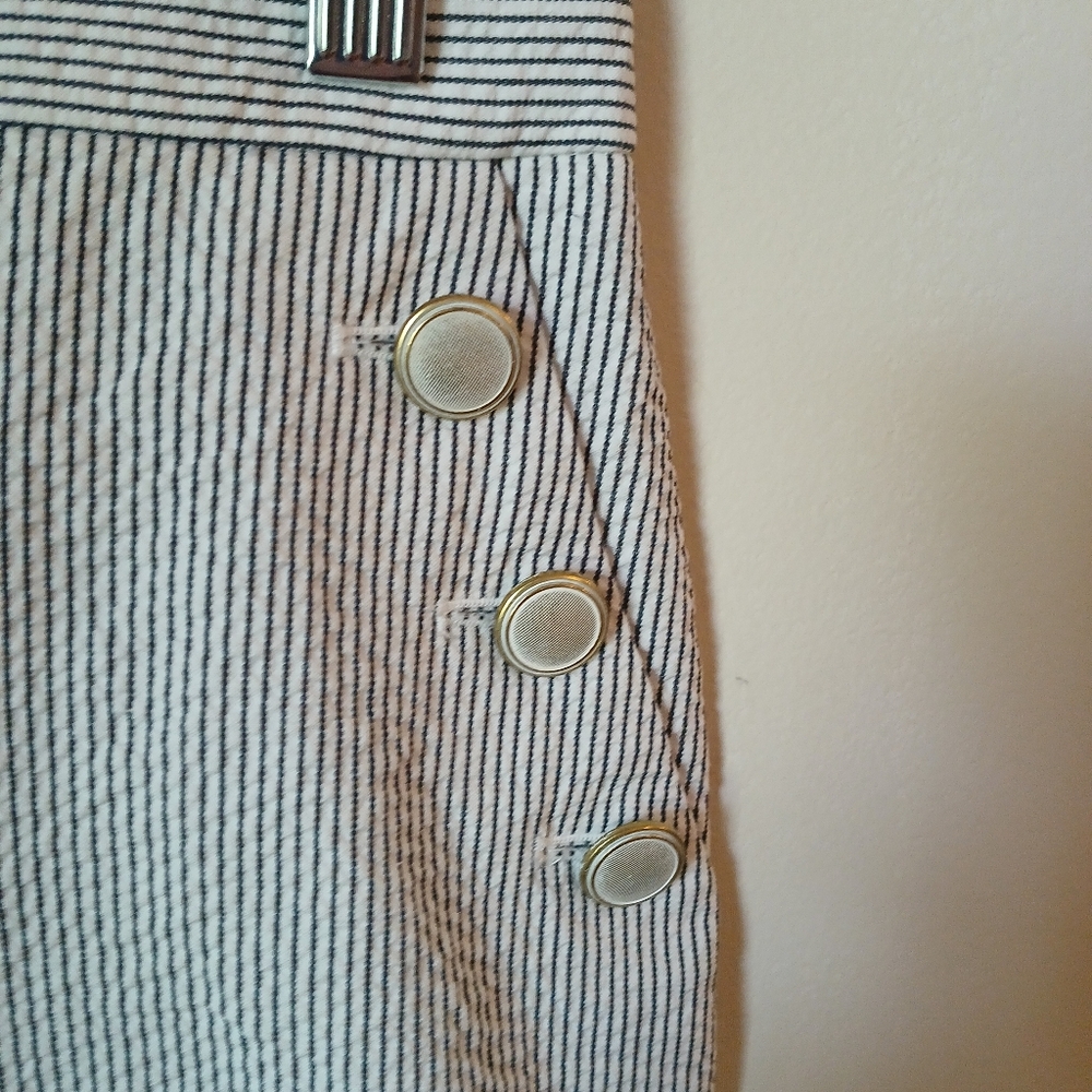 J Crew Women's 100% Cotton Gray Pinstripe Sailor Skirt Siize 00 - Picture 9 of 11
